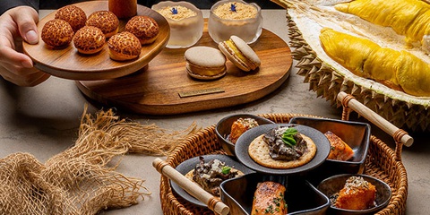 Từ một tình yêu to lớn với sầu riêng, cô gái mở luôn quán cà phê menu toàn sầu - Ảnh 1. Từ một tình yêu to lớn với sầu riêng, cô gái mở luôn quán cà phê menu toàn sầu - Ảnh 1.