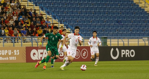 U23 Việt Nam thua Iraq 0-3 trong ngày ra mắt của HLV Troussier - Ảnh 1. U23 Việt Nam thua Iraq 0-3 trong ngày ra mắt của HLV Troussier - Ảnh 1.