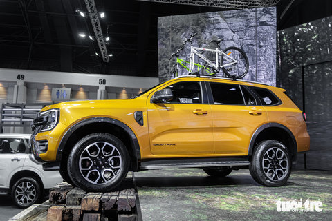 Ford Everest Wildtrak chốt giá 1,5 tỉ đồng tại Việt Nam: SUV 7 chỗ đắt nhất phân khúc - Ảnh 6. Ford Everest Wildtrak chốt giá 1,5 tỉ đồng tại Việt Nam: SUV 7 chỗ đắt nhất phân khúc - Ảnh 6.