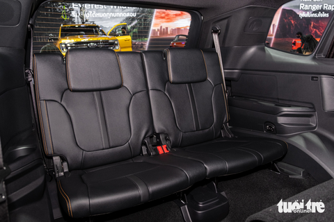 Ford Everest Wildtrak chốt giá 1,5 tỉ đồng tại Việt Nam: SUV 7 chỗ đắt nhất phân khúc - Ảnh 16.