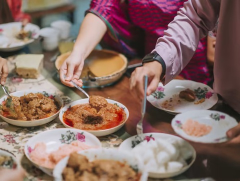 Chuyên gia ẩm thực khuyên gì trong tháng Ramadan? - Ảnh 2. Chuyên gia ẩm thực khuyên gì trong tháng Ramadan? - Ảnh 2.