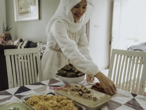 Chuyên gia ẩm thực khuyên gì trong tháng Ramadan? - Ảnh 3. Chuyên gia ẩm thực khuyên gì trong tháng Ramadan? - Ảnh 3.