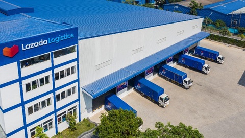 Lazada khánh thành Trung tâm phân loại xử lý 1 triệu đơn hàng mỗi ngày - Ảnh 10. Lazada khánh thành Trung tâm phân loại xử lý 1 triệu đơn hàng mỗi ngày - Ảnh 10.