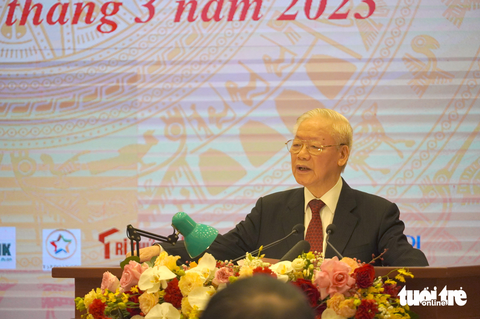 Tổng bí thư: Đội ngũ trí thức cần giúp nhân dân tiến quân vào khoa học công nghệ - Ảnh 1. Tổng bí thư: Đội ngũ trí thức cần giúp nhân dân tiến quân vào khoa học công nghệ - Ảnh 1.