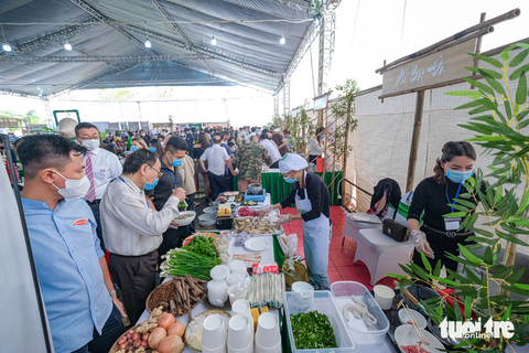 Ngày của phở 12-12 giành giải Hồ Hảo Hớn: Hành trình đưa phở và hương phở bay xa - Ảnh 4. Ngày của phở 12-12 giành giải Hồ Hảo Hớn: Hành trình đưa phở và hương phở bay xa - Ảnh 4.