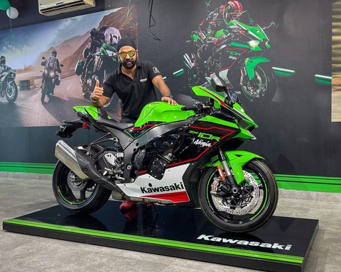 Dân chơi rán trứng trên thân xe mô tô Ducati tiền tỉ - Ảnh 7. Dân chơi rán trứng trên thân xe mô tô Ducati tiền tỉ - Ảnh 7.