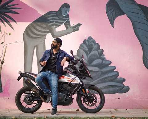 Dân chơi rán trứng trên thân xe mô tô Ducati tiền tỉ - Ảnh 8. Dân chơi rán trứng trên thân xe mô tô Ducati tiền tỉ - Ảnh 8.