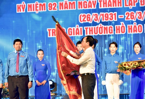 Ngày của phở 12-12 nhận giải thưởng Hồ Hảo Hớn - Ảnh 4. Ngày của phở 12-12 nhận giải thưởng Hồ Hảo Hớn - Ảnh 4.