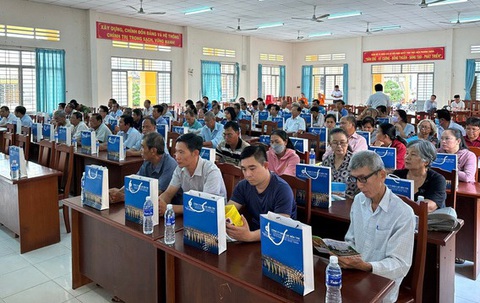 Ngành điện miền Nam thiết thực hưởng ứng Giờ Trái đất - Ảnh 5. Ngành điện miền Nam thiết thực hưởng ứng Giờ Trái đất - Ảnh 5.
