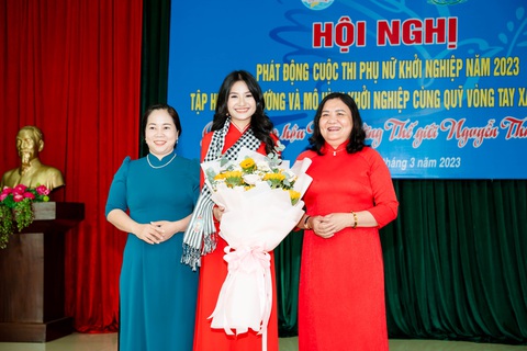 Hoa hậu Nguyễn Thanh Hà trích hơn 1 tỉ đồng thực hiện hai dự án cộng đồng - Ảnh 1. Hoa hậu Nguyễn Thanh Hà trích hơn 1 tỉ đồng thực hiện hai dự án cộng đồng - Ảnh 1.