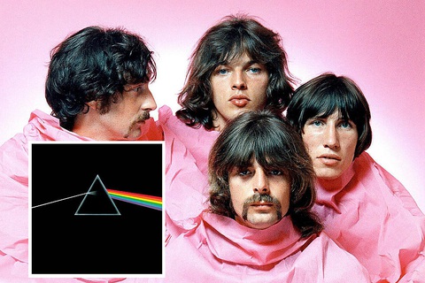 Pink Floyd và bìa album The Dark Side of The Moon - Ảnh: LOUDWIRE Pink Floyd và bìa album The Dark Side of The Moon - Ảnh: LOUDWIRE