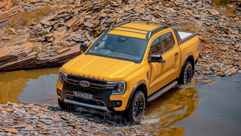 Ford Ranger thêm bản nằm giữa Wildtrak và Raptor, tương tự bản mới sắp bán tại Việt Nam - Ảnh 4. Ford Ranger thêm bản nằm giữa Wildtrak và Raptor, tương tự bản mới sắp bán tại Việt Nam - Ảnh 4.