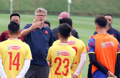 U23 Việt Nam cố gắng chơi tốt ít nhất 60 phút trước U23 Kyrgyzstan - Ảnh 2. U23 Việt Nam cố gắng chơi tốt ít nhất 60 phút trước U23 Kyrgyzstan - Ảnh 2.