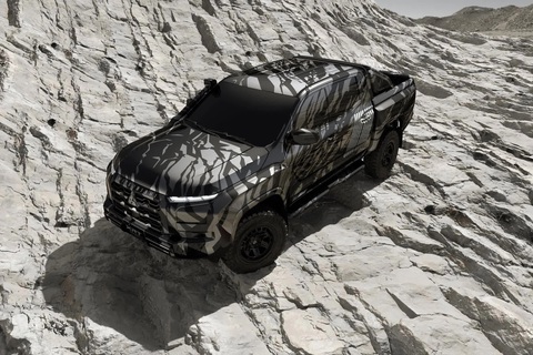 Mitsubishi Triton thế hệ mới: Bán tải Nhật chạy theo gu người Mỹ - Ảnh 2. Mitsubishi Triton thế hệ mới: Bán tải Nhật chạy theo gu người Mỹ - Ảnh 2.