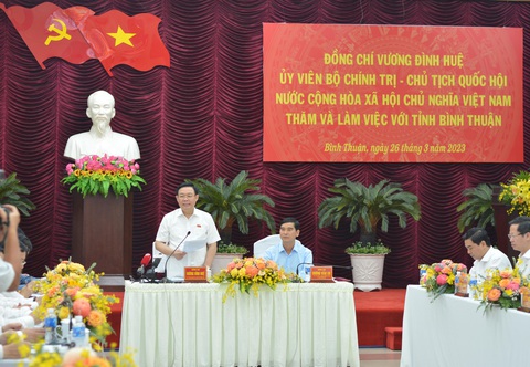 Chủ tịch Quốc hội: Bình Thuận phải biến từ khô - khó - khổ sang xanh - sạch - đẹp - giàu - Ảnh 1. Chủ tịch Quốc hội: Bình Thuận phải biến từ khô - khó - khổ sang xanh - sạch - đẹp - giàu - Ảnh 1.