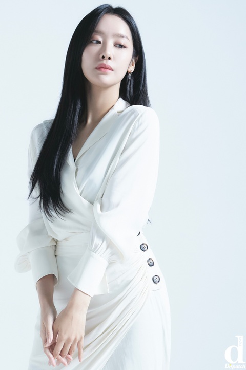 Cuộc chiến khốc liệt của Cha Joo Young, Lim Ji Yeon và các người đẹp sinh năm 1990 - Ảnh 3. Cuộc chiến khốc liệt của Cha Joo Young, Lim Ji Yeon và các người đẹp sinh năm 1990 - Ảnh 3.