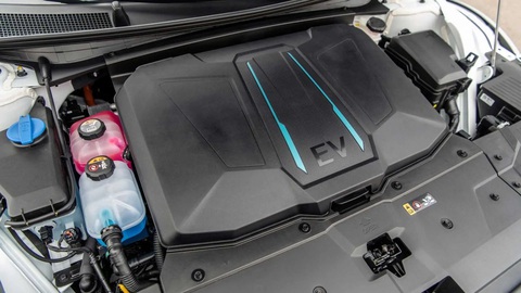 Xe điện Hyundai Ioniq 5 hao ắc quy: Nhiều ứng dụng chạy ngầm - Ảnh 2. Xe điện Hyundai Ioniq 5 hao ắc quy: Nhiều ứng dụng chạy ngầm - Ảnh 2.