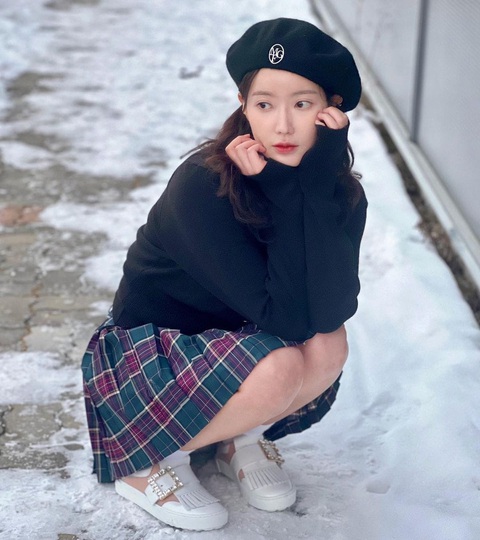 Cuộc chiến khốc liệt của Cha Joo Young, Lim Ji Yeon và các người đẹp sinh năm 1990 - Ảnh 7. Cuộc chiến khốc liệt của Cha Joo Young, Lim Ji Yeon và các người đẹp sinh năm 1990 - Ảnh 7.