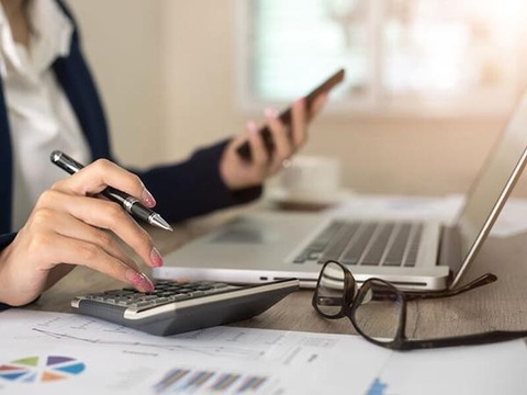 Kế toán thanh toán là ai? Bạn biết gì về vị trí việc làm này? (Phần 2) - Ảnh 2. Khả năng tư duy nhạy bén và kỹ năng giao tiếp tốt sẽ hỗ trợ rất nhiều cho công việc của KTTT - Ảnh: Internet