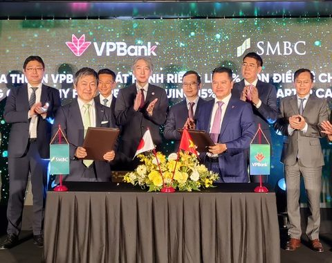 VPBank bán 15% cổ phần cho Ngân hàng Sumitomo Mitsui Banking Corporation - Ảnh 1. VPBank bán 15% cổ phần cho Ngân hàng Sumitomo Mitsui Banking Corporation - Ảnh 1.