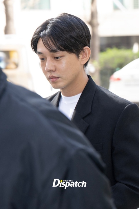 Yoo Ah In xin lỗi khán giả về bê bối sử dụng chất cấm - Ảnh 3. Yoo Ah In xin lỗi khán giả về bê bối sử dụng chất cấm - Ảnh 3.