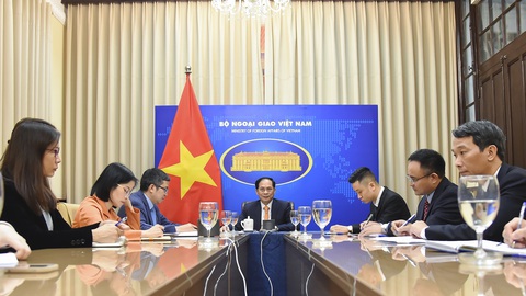 Lãnh đạo Việt Nam tiếp quan chức Trung Quốc, Mỹ - Ảnh 3. Lãnh đạo Việt Nam tiếp quan chức Trung Quốc, Mỹ - Ảnh 3.