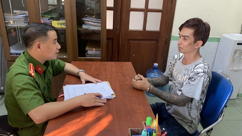 Bé 3 tuổi nghi bị cho hút ma túy: Khởi tố người tình của mẹ bé - Ảnh 1. Bé 3 tuổi nghi bị cho hút ma túy: Khởi tố người tình của mẹ bé - Ảnh 1.