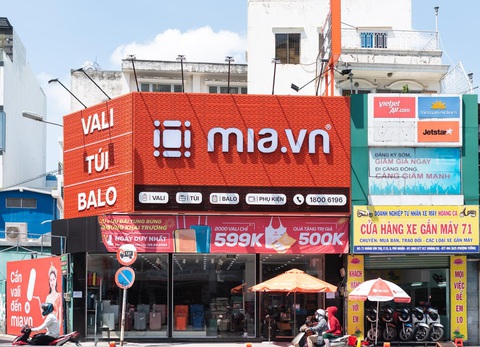 Á Đông được cấp chứng nhận đăng ký quyền ứng dụng lam tôn đục lỗ làm bảng hiệu - Ảnh 3. Á Đông được cấp chứng nhận đăng ký quyền ứng dụng lam tôn đục lỗ làm bảng hiệu - Ảnh 3.