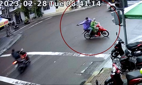 Vụ nghi nổ súng ở Quy Nhơn: súng đạn pháo đấu với súng đạn chì - Ảnh 3. Vụ nghi nổ súng ở Quy Nhơn: súng đạn pháo đấu với súng đạn chì - Ảnh 3.