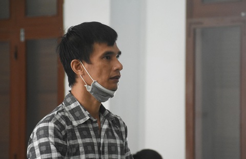 Nhờ người chạy án, bị lừa gần 1 tỉ còn dính tội đưa hối lộ - Ảnh 4. Nhờ người chạy án, bị lừa gần 1 tỉ còn dính tội đưa hối lộ - Ảnh 4.