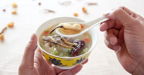 Cách phân biệt đông trùng hạ thảo giả, nhái, kém chất lượng - Ảnh 1. Cách phân biệt đông trùng hạ thảo giả, nhái, kém chất lượng - Ảnh 1.