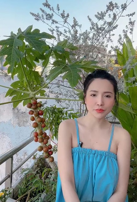 Ảnh vui 3-3: Tìm điểm bất hợp lý trong hình bà trùm nông sản - Ảnh 1. Ảnh vui 3-3: Tìm điểm bất hợp lý trong hình bà trùm nông sản - Ảnh 1.
