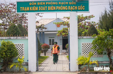 Theo chân các chiến sĩ biên phòng tuần tra biên giới biển - Ảnh 2. Theo chân các chiến sĩ biên phòng tuần tra biên giới biển - Ảnh 2.