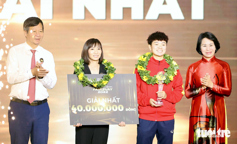 Tuyển nữ Việt Nam nhận giải thưởng Fair Play 2022 - Ảnh 1. Tuyển nữ Việt Nam nhận giải thưởng Fair Play 2022 - Ảnh 1.