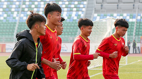 Giải U20 châu Á 2023: U20 Việt Nam hướng đến vé đi tiếp - Ảnh 1. Các cầu thủ U20 Việt Nam tự tin hướng đến trận gặp Qatar - Ảnh: VFF