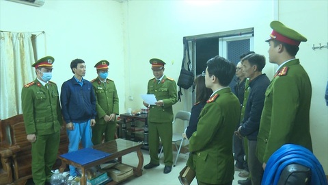 Bắt phó giám đốc trung tâm đăng kiểm ở Phú Thọ vì nhận hối lộ - Ảnh 1. Bắt phó giám đốc trung tâm đăng kiểm ở Phú Thọ vì nhận hối lộ - Ảnh 1.