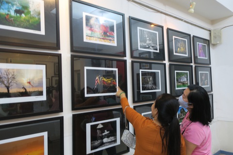 Chiêm ngưỡng sắc màu quê hương qua ống kính nhiếp ảnh nữ - Ảnh 3. Chiêm ngưỡng sắc màu quê hương qua ống kính nhiếp ảnh nữ - Ảnh 3.