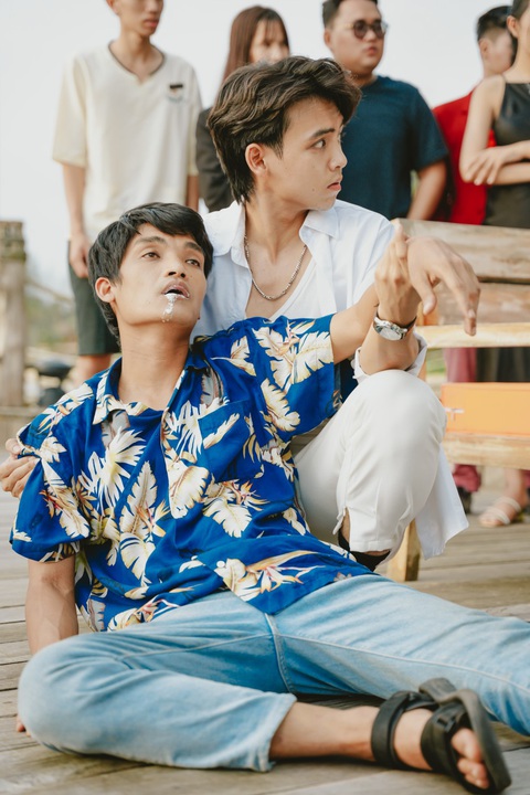Mạc Văn Khoa: Sợ khán giả bật cười khi diễn cảnh khóc - Ảnh 2. Mạc Văn Khoa: Sợ khán giả bật cười khi diễn cảnh khóc - Ảnh 2.