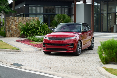 Range Rover Sport 2023 giá cao nhất gần 9 tỉ đồng - SUV của giới siêu giàu - Ảnh 7. Range Rover Sport 2023 giá cao nhất gần 9 tỉ đồng - SUV của giới siêu giàu - Ảnh 7.