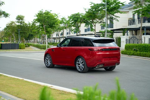 Range Rover Sport 2023 giá cao nhất gần 9 tỉ đồng - SUV của giới siêu giàu - Ảnh 8. Range Rover Sport 2023 giá cao nhất gần 9 tỉ đồng - SUV của giới siêu giàu - Ảnh 8.
