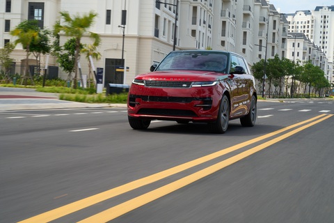 Range Rover Sport 2023 giá cao nhất gần 9 tỉ đồng - SUV của giới siêu giàu - Ảnh 5. Range Rover Sport 2023 giá cao nhất gần 9 tỉ đồng - SUV của giới siêu giàu - Ảnh 5.