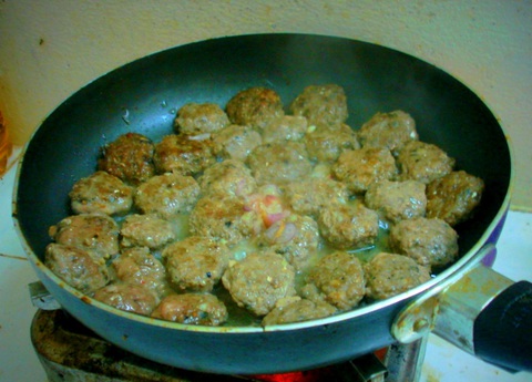 Cá mòi hương vị khỏi chê, chiên giòn nhắm rượu là mê ly liền - Ảnh 3. Cá mòi hương vị khỏi chê, chiên giòn nhắm rượu là mê ly liền - Ảnh 3.