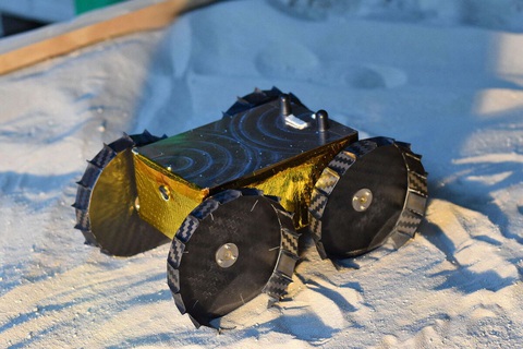 Sinh viên Đại học Carnegie Mellon đưa robot lên Mặt trăng trước cả NASA - Ảnh 1. Sinh viên Đại học Carnegie Mellon đưa robot lên Mặt trăng trước cả NASA - Ảnh 1.