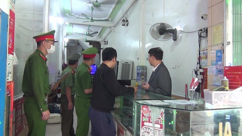 Gần 2.500 công an kiểm tra 735 cơ sở cầm đồ, kinh doanh tài chính ở Thanh Hóa - Ảnh 1. Gần 2.500 công an kiểm tra 735 cơ sở cầm đồ, kinh doanh tài chính ở Thanh Hóa - Ảnh 1.