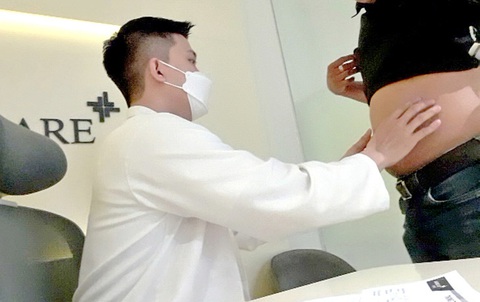 Công an vào cuộc vụ dàn dựng clip quảng cáo siêu giảm béo - Ảnh 3. Công an vào cuộc vụ dàn dựng clip quảng cáo siêu giảm béo - Ảnh 3.
