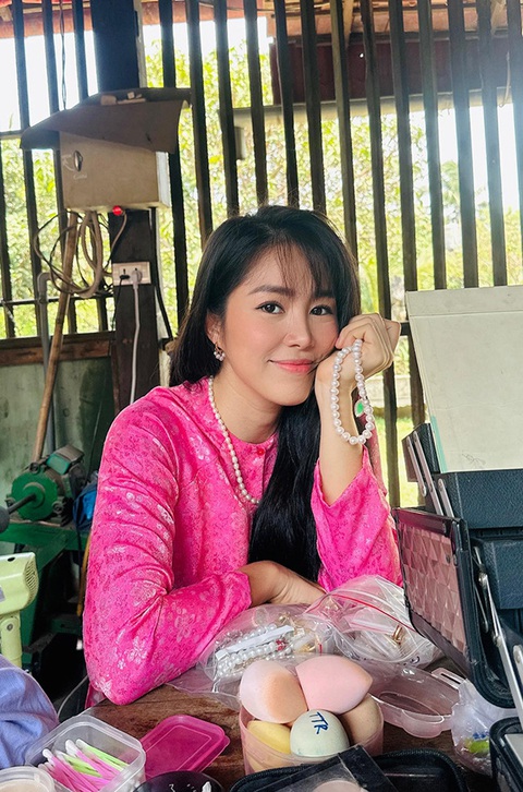 Ảnh vui sao Việt 30-3: Tiến Luật không dám ra đường vì Thu Trang cạo sạch tóc - Ảnh 4. Ảnh vui sao Việt 30-3: Tiến Luật không dám ra đường vì Thu Trang cạo sạch tóc - Ảnh 4.