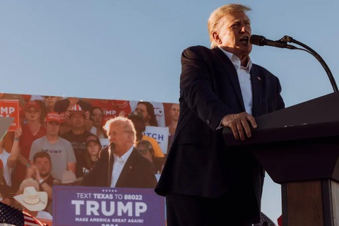 Ông Trump gặp rắc rối, cuộc đua ở Đảng Cộng hòa thêm hấp dẫn - Ảnh 2. Ông Trump gặp rắc rối, cuộc đua ở Đảng Cộng hòa thêm hấp dẫn - Ảnh 2.