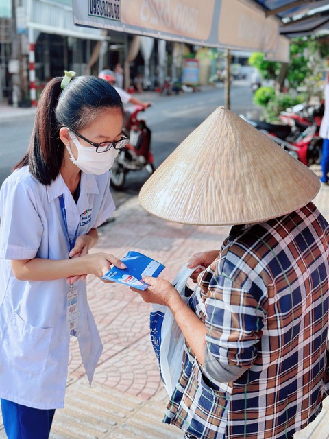 Nỗ lực chung tay vì cộng đồng qua hành trình Long Châu sẻ chia - Ảnh 3. Nỗ lực chung tay vì cộng đồng qua hành trình Long Châu sẻ chia - Ảnh 3.