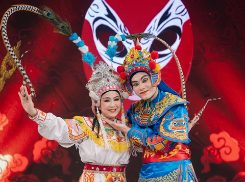 Tin tức xem - nghe cuối tuần: Tình anh duyên em ly kỳ của Tình ký song sinh - Ảnh 1. Tin tức xem - nghe cuối tuần: Tình anh duyên em ly kỳ của Tình ký song sinh - Ảnh 1.