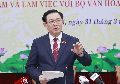 Chủ tịch Quốc hội: Chính sách visa mới phải đưa vào nghị quyết ngay - Ảnh 1. Chủ tịch Quốc hội: Chính sách visa mới phải đưa vào nghị quyết ngay - Ảnh 1.